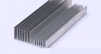 昆二晶揭秘铝型材散热器生产流程